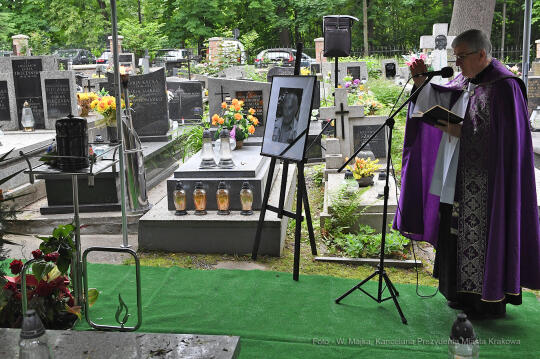 0404.jpg-prof. Grodziński