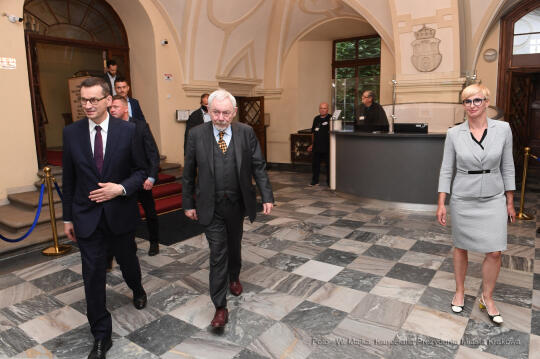 1010.jpg-Premier Mateusz Morawiecki