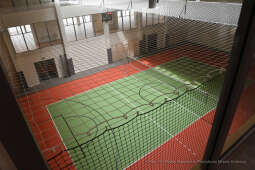 1313.jpg-szkoła na oś. Gotyk