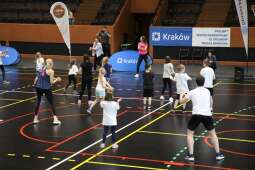 1a4a0262_1024.jpg-Na sport(n)owo w rytmie zumby, ZIS, ruch