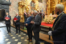 0909.jpg-Uroczystość wręczenia Medali św. Józefa