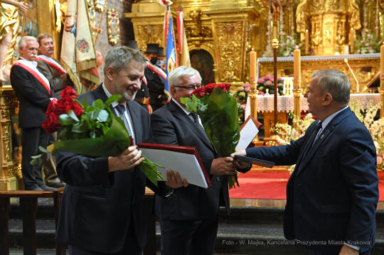 1313.jpg-Uroczystość wręczenia Medali św. Józefa