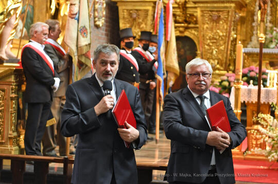 1414.jpg-Uroczystość wręczenia Medali św. Józefa