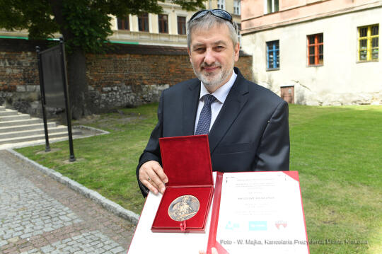 1717.jpg-Uroczystość wręczenia Medali św. Józefa