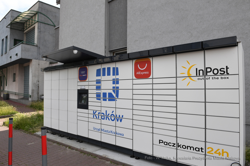 0101.jpg-Paczkomat  Autor: W. Majka