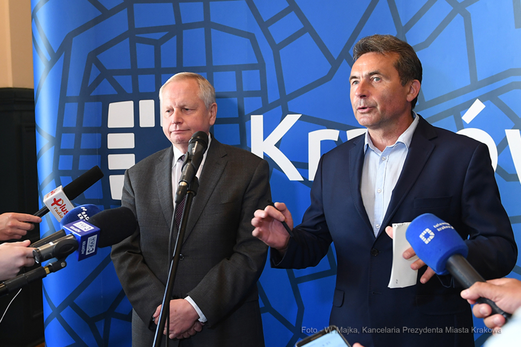 0101.jpg-Briefing z udziałem Jerzego Muzyka dotyczący wchodzącej w życie uchwały krajobrazowej  Autor: W. Majka