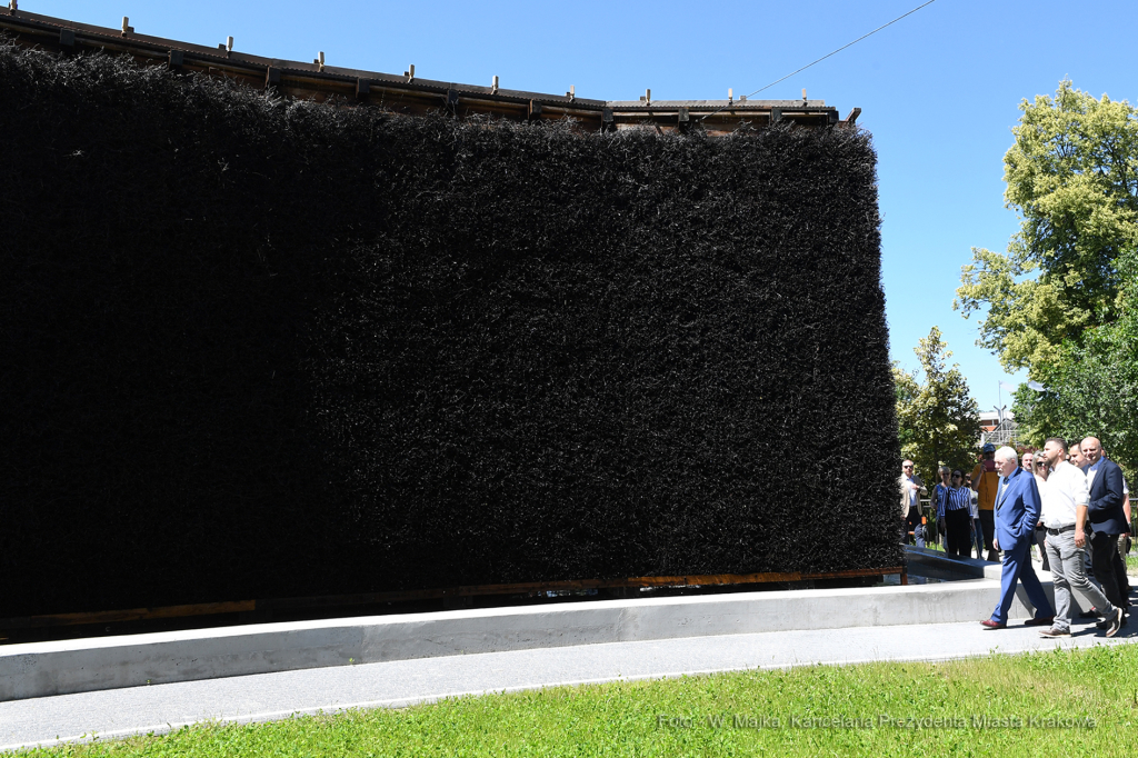 1212.jpg-Tężnia  Autor: W. Majka