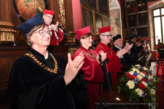 1515.jpg-srebrny medal Plus Ratio Quam Vis dla Frédérica de Touchet