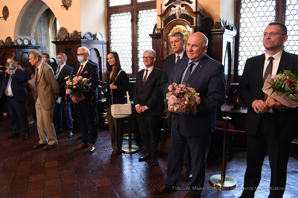 1111.jpg-„Plus Ratio Quam Vis” dla Konsul Węgier Adrienne Kormendy  Autor: W. Majka