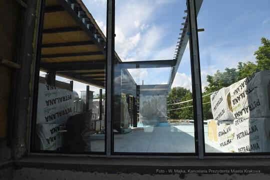 1010.jpg-Dom Utopii Łaźnia Nowa