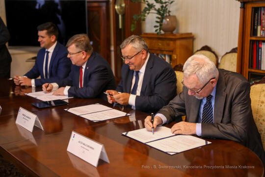 bs_200724_8983.jpg-List Intencyjny,Kozłowski,Majchrowski