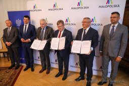 bs_200724_9023.jpg-List Intencyjny,Kozłowski,Majchrowski