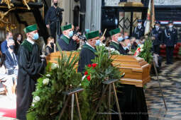 bs_200724_6247.jpg-Pogrzeb,prof. Ziejka, Majchrowski