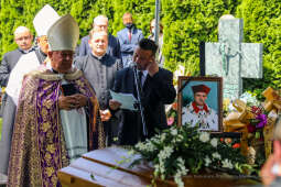 bs_200724_9247.jpg-Pogrzeb,prof. Ziejka, Majchrowski