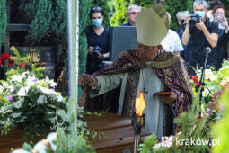 bs_200724_9227.jpg-pogrzeb prof. Franciszka Ziejki