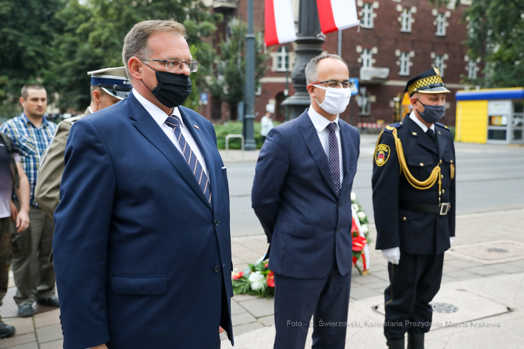 bs-sierpnia 04, 2020-img_0403.jpg-Kadrówka,Pomnik,Apel  Autor: B. Świerzowski