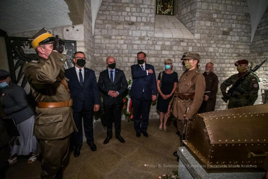 bs-sierpnia 05, 2020-jg_200805_oto_9615.jpg-Kwiaty,Kadrówka,Wawel,Frankiewicz