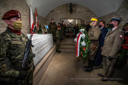 bs-sierpnia 05, 2020-jg_200805_oto_9707.jpg-Kwiaty,Kadrówka,Wawel,Frankiewicz