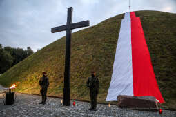 bs-sierpnia 05, 2020-img_0672.jpg-Capstrzyk,Kadrówka,Kopiec