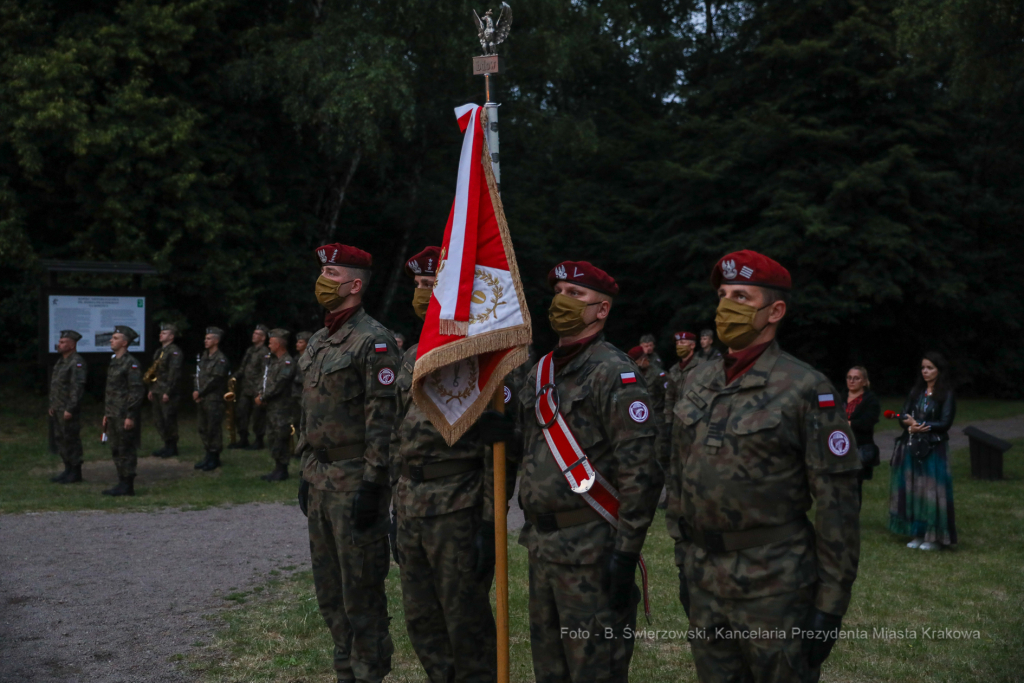 bs-sierpnia 05, 2020-img_0716.jpg-Capstrzyk,Kadrówka,Kopiec  Autor: B. Świerzowski