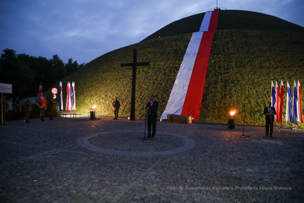 bs-sierpnia 05, 2020-img_0792.jpg-Capstrzyk,Kadrówka,Kopiec  Autor: B. Świerzowski
