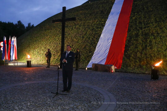 bs-sierpnia 05, 2020-img_0798.jpg-Capstrzyk,Kadrówka,Kopiec