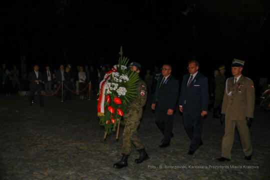 bs-sierpnia 05, 2020-img_0859.jpg-Capstrzyk,Kadrówka,Kopiec