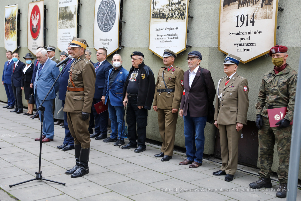 bs_200806_0991.jpg-Kadrówka,Oleandry,Wymarsz,Majchrowski  Autor: B. Świerzowski
