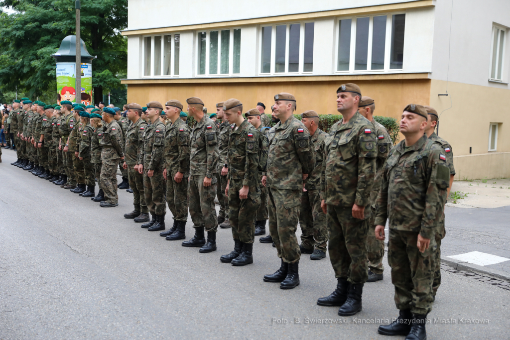 bs_200806_1042.jpg-Kadrówka,Oleandry,Wymarsz,Majchrowski  Autor: B. Świerzowski