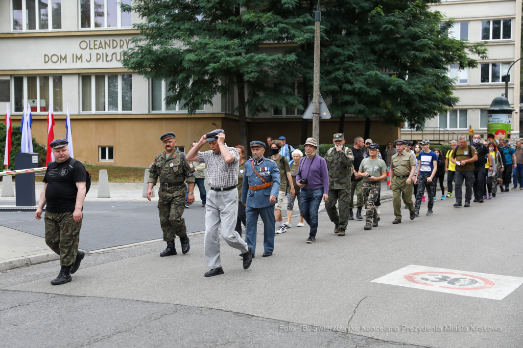 bs_200806_1149.jpg-Kadrówka,Oleandry,Wymarsz,Majchrowski  Autor: B. Świerzowski