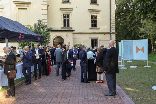 bs_200806_1535.jpg-Konsul Węgier,Pożegnanie,Majchrowski,Willa Decjusza