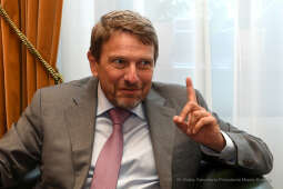 05jpg.jpg-ambasador Danii