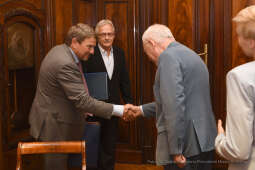 08jpg.jpg-ambasador Danii