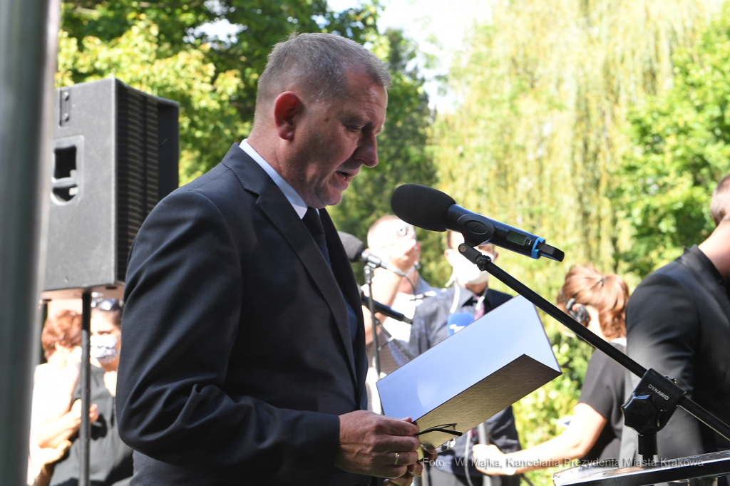 11jpg.jpg-Ceremonia pogrzebowa Ewy Demarczyk  Autor: W. Majka