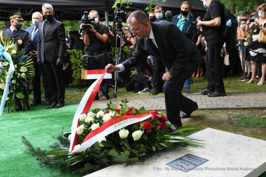 24jpg.jpg-Ceremonia pogrzebowa Ewy Demarczyk