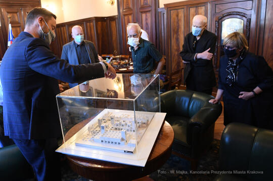 14jpg.jpg-Spotkanie z Radą Honorową Krakowa – Miasta Literatury UNESCO