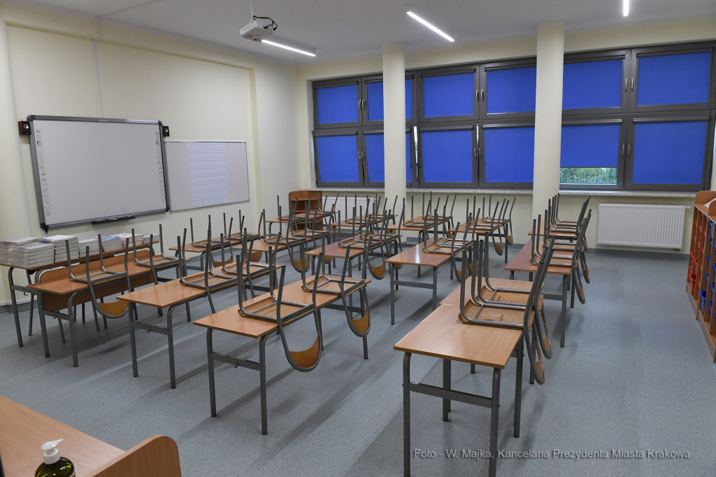 09jpg.jpg-Inauguracja roku szkolnego w Szkole Podstawowej nr 53  Autor: W. Majka