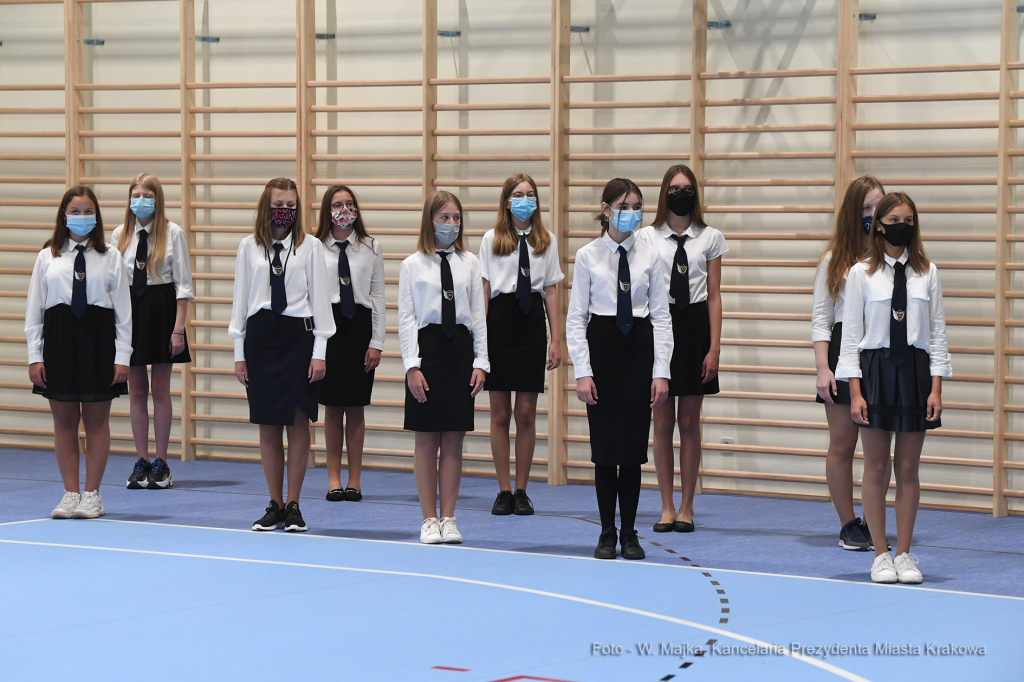 21jpg.jpg-Inauguracja roku szkolnego w Szkole Podstawowej nr 53  Autor: W. Majka