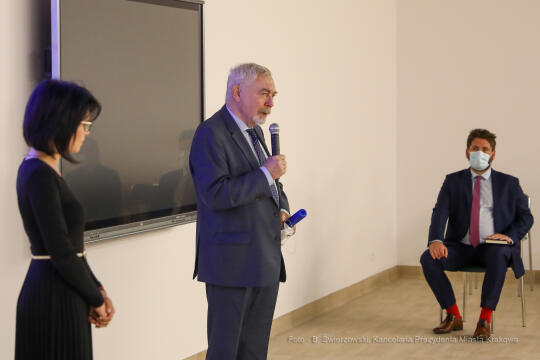 bs_200901_4153.jpg-Rok Szkolny,Majchrowski,Gotyk