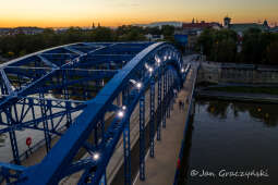 jg1_200902_krpl_dji_0763-hdr.jpg-dron, panorama, most Piłsudskiego, iluminacja, wieczór, logo930
