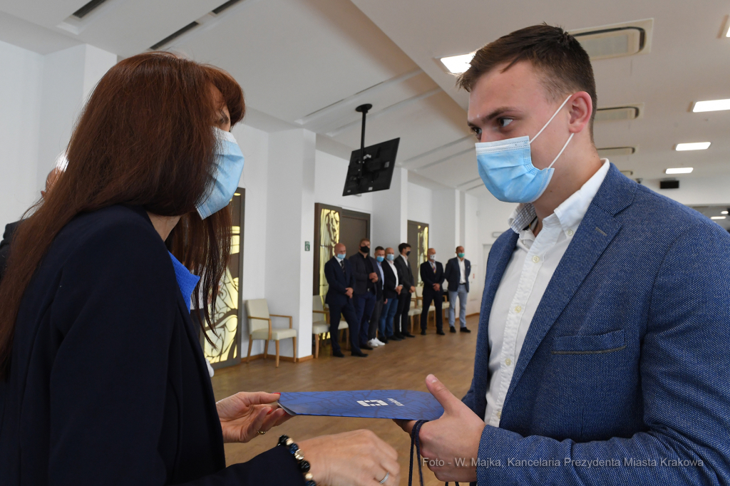 16jpg.jpg-zakończenie sezonu  rugbistek i rugbistów RzKS Juvenii  Autor: W. Majka