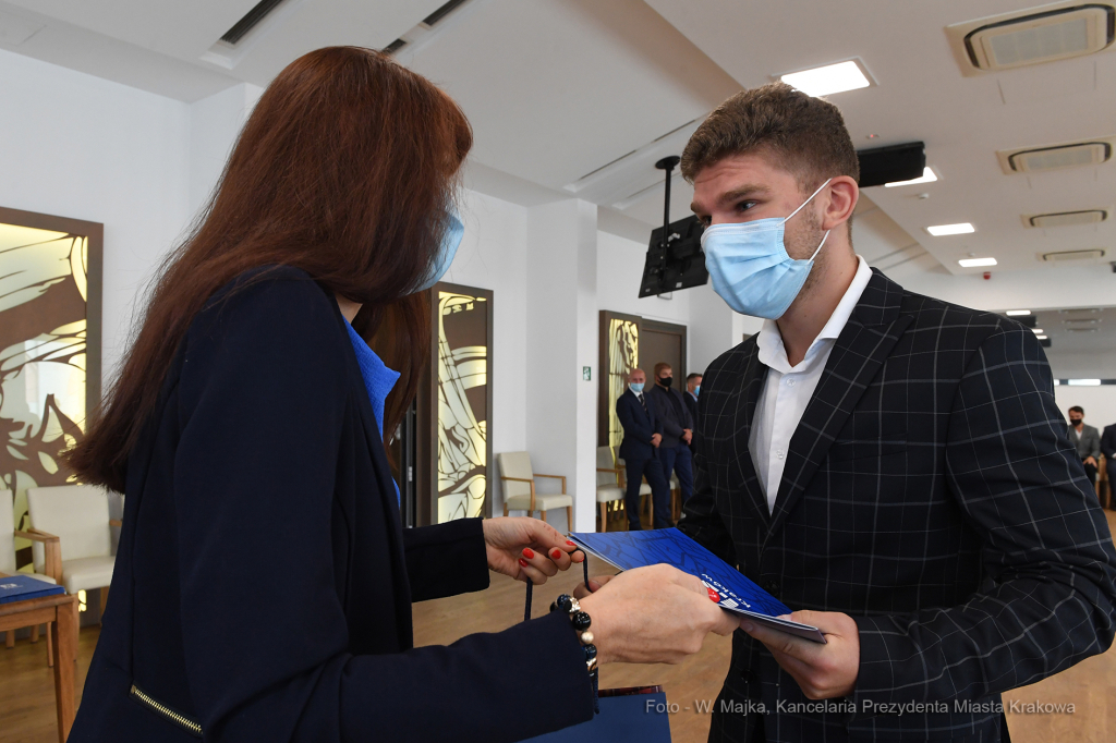 22jpg.jpg-zakończenie sezonu  rugbistek i rugbistów RzKS Juvenii  Autor: W. Majka