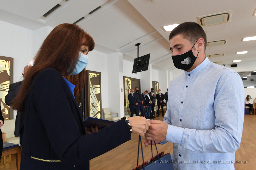 30jpg.jpg-zakończenie sezonu  rugbistek i rugbistów RzKS Juvenii  Autor: W. Majka