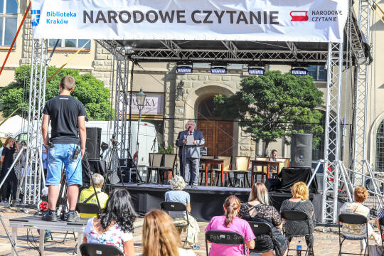 bs-września 05, 2020-img_4688.jpg-Narodowe Czytanie,Balladyna,Majchrowski