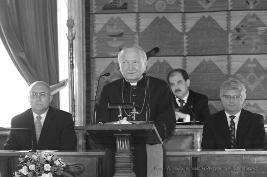 07jpg.jpg-Kardynał Marian Jaworski