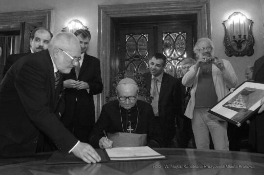 09jpg.jpg-Kardynał Marian Jaworski