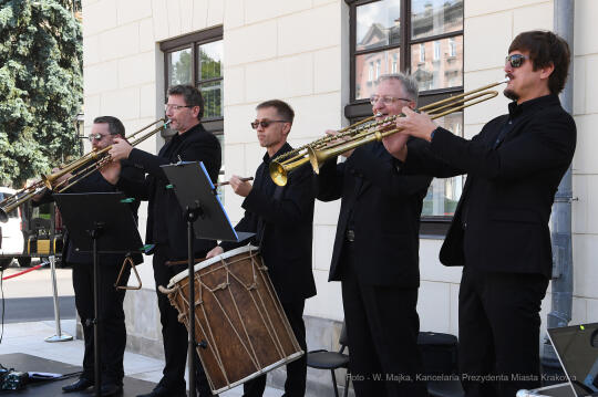 06jpg.jpg-otwarcie placu Świętego Ducha
