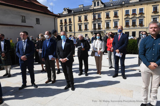 08jpg.jpg-otwarcie placu Świętego Ducha