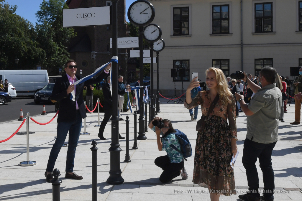 20jpg.jpg-otwarcie placu Świętego Ducha  Autor: W. Majka