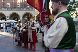 08jpg.jpg-uruchomienie dzwonu gwałtownego na wieży Ratuszowej
